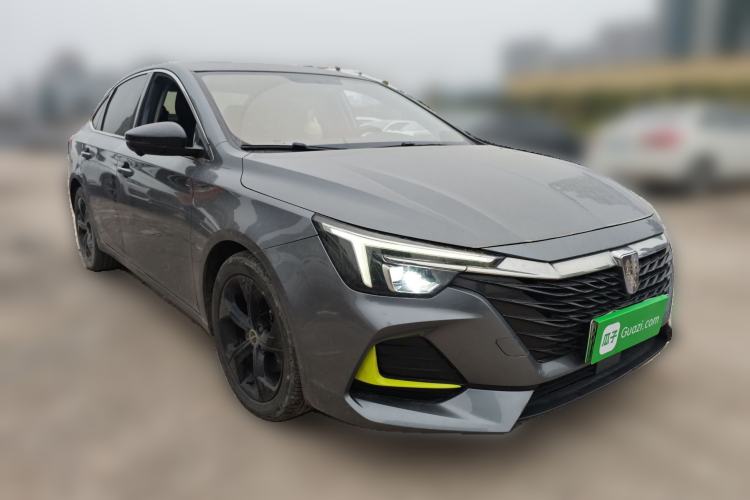 Used Roewe i6 MAX New Energy 2020 1.5T PHEV Sporty Cool Edition Front Right 45 Deg