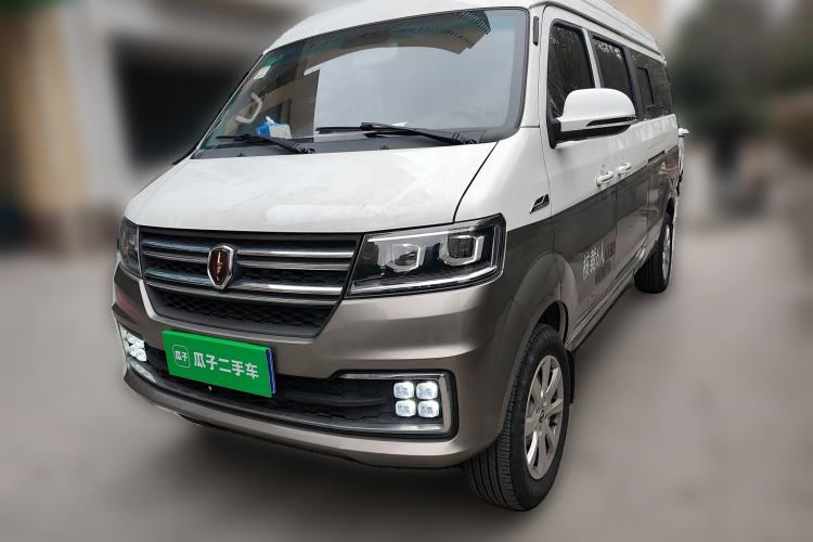 Used Jinbei New Hiace S 2023 1.5L Wealth Edition Passenger Van 5/6/7-Seater Central Air Conditioning Version SWC15M