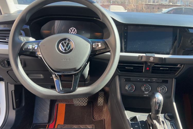 Used Volkswagen Lavida 2022 1.5L Automatic Comfort Edition
