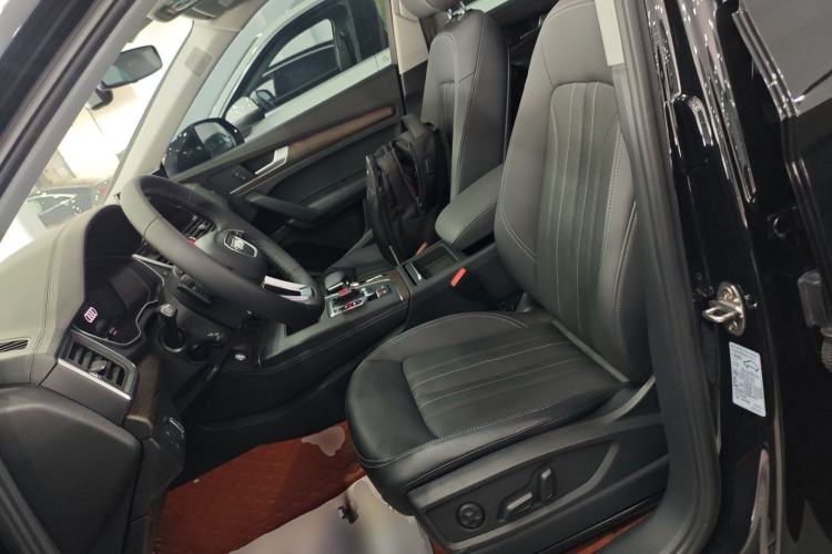 Used Audi Q5L 2022 45T Luxury Elegant Model
