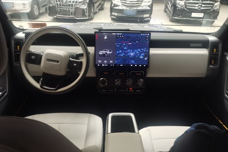 Used iCAR V23 2025 401 Two-Wheel Drive Advanced Edition Center Console