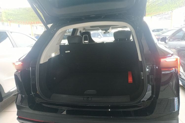 Used JETOUR Dashing 2025 1.5T DCT Beyond Edition Trunk