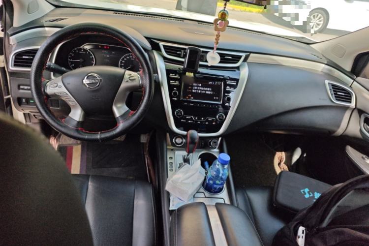 Used Nissan Murano 2015 2.5L XL Two-Wheel Drive Smart Edition Center Console