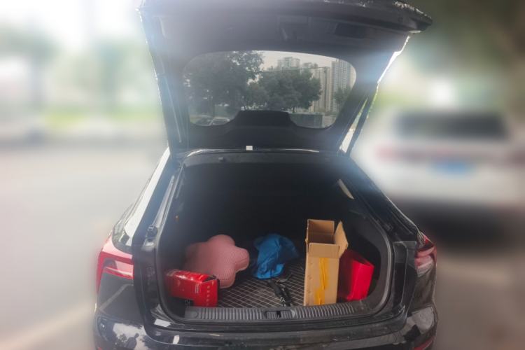 Used Bestune B70 2025 Dragon Edition 1.5T Comfort Model Trunk