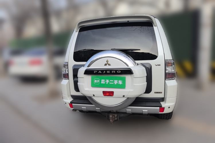 Used Mitsubishi Pajero 2014 3.0L Elite Upgrade Edition