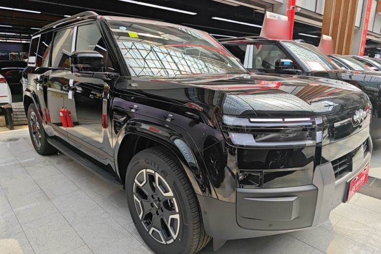 Used Formula Leopard Tai 7 2025 Model 200 km Two-Wheel Drive Max Edition