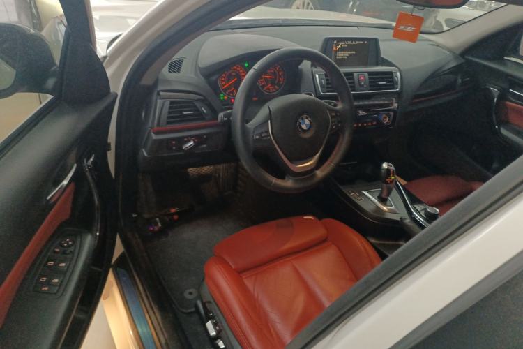 Used BMW 1 Series 2015 120i Sport Design Package
