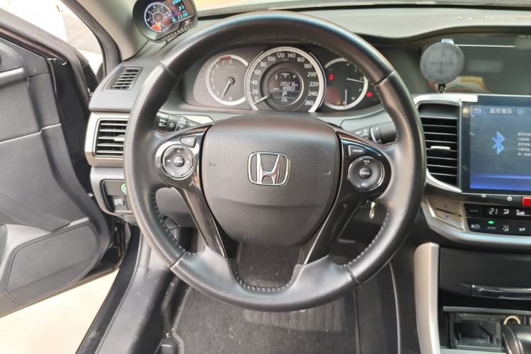 Used Honda Accord 2014 2.0L EX Luxury Edition Steering Wheel