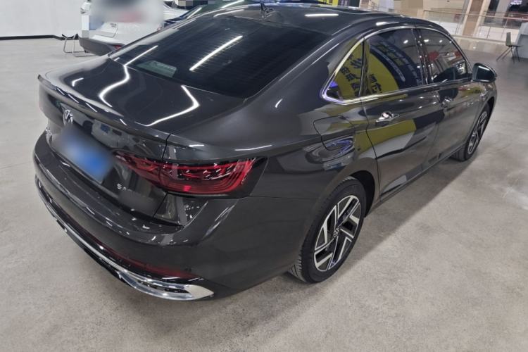 Used Volkswagen Sagitar 2025 300TSI DSG Excellence Edition Rear Right 45 Deg