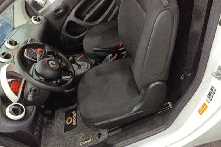 Used smart fortwo 2018 1.0L 52kW Hardtop Dynamic Version China V Left Rear Seat