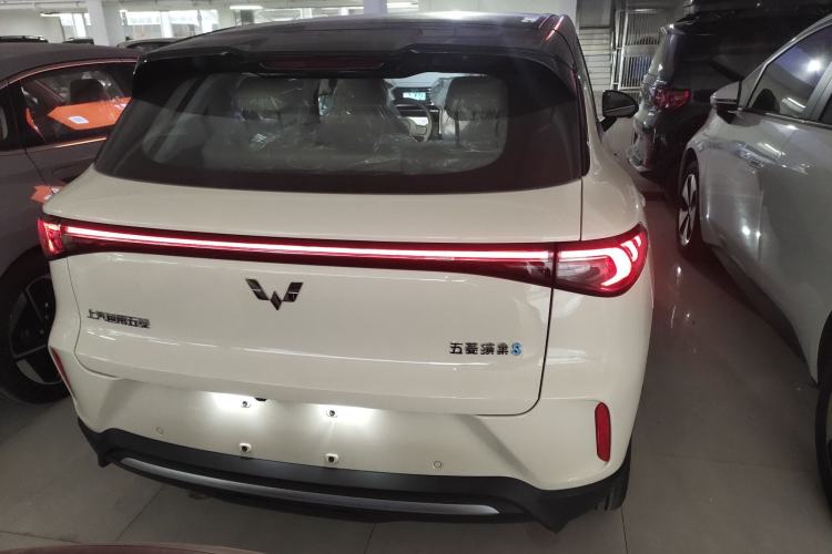 Used Wuling Bingo S 2025 Model 430km Deluxe Edition