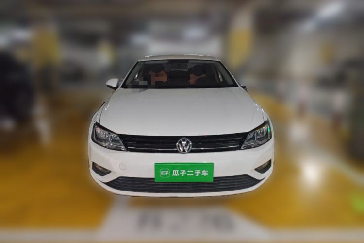 Used Volkswagen Lamando 2015 230TSI Manual Trend Edition
