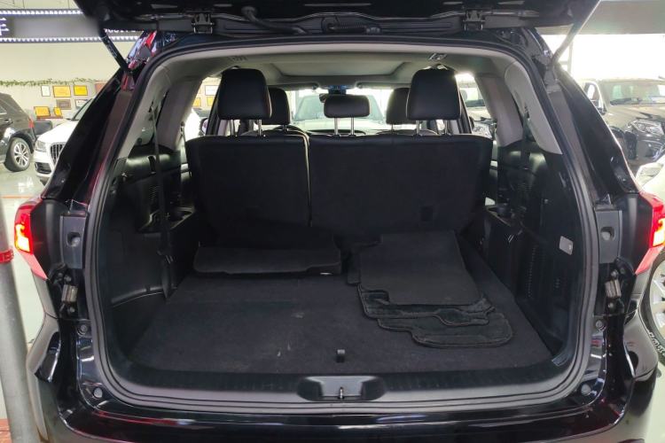 Used Toyota Highlander 2018 2.0T Four-Wheel Drive Luxury Version 7 Seats China VI Standard