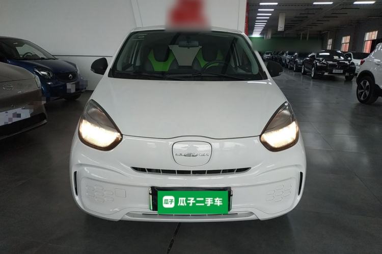 Used Roewe Clever 2021 302 km New Four-Seater Super-Efficient Version Front