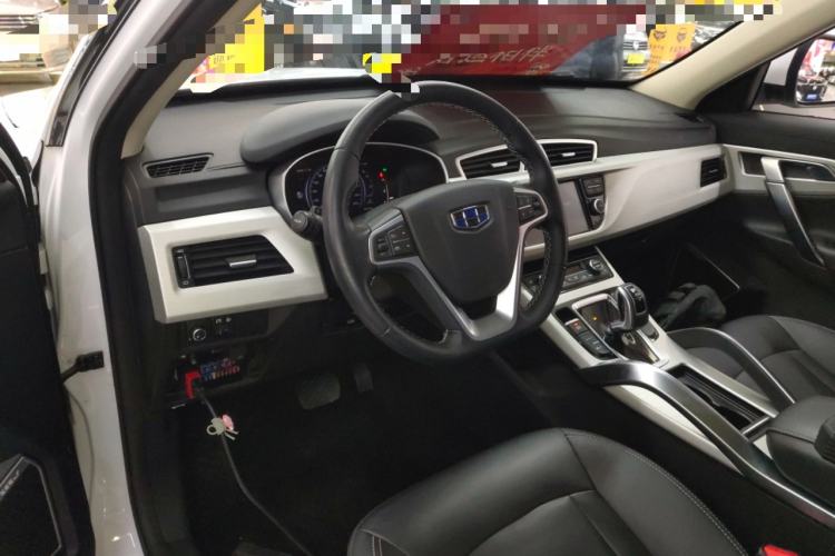 Used Geely Auto Emgrand X7 Sport 2020 1.8TD DCT Two-Wheel Drive Smart Connect 4G-Enabled Version
