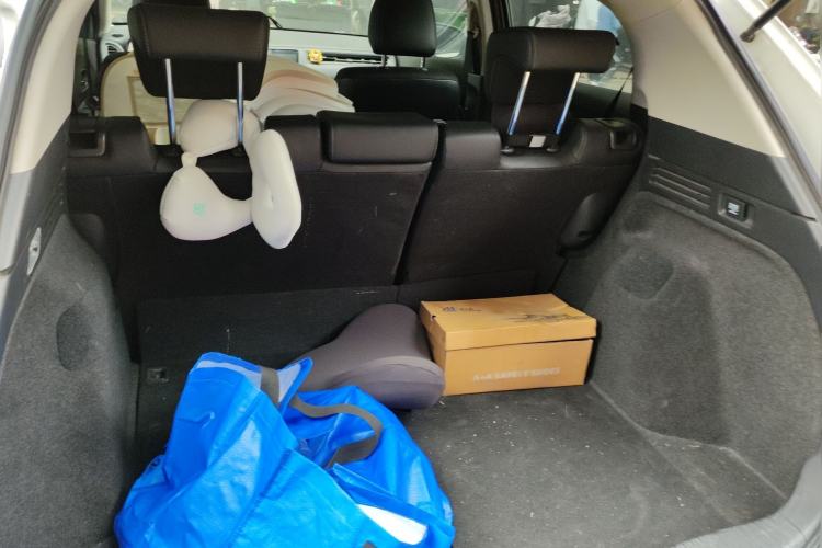 Used Honda Vezel 2020 1.5L CVT Pioneer Edition Trunk