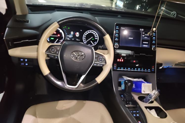 Used Toyota Avalon 2019 Dual-Engine 2.5L Luxury Edition China VI Standard Steering Wheel