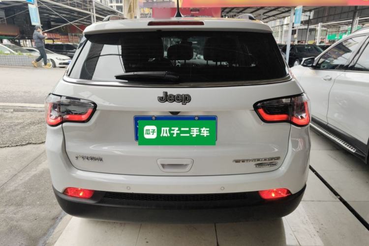 Used Jeep Compass 2017 200T Automatic Family Edition
