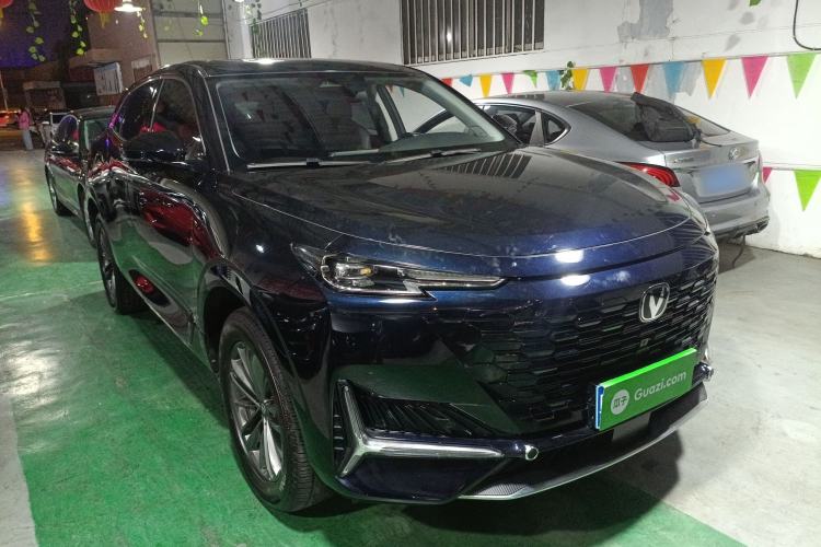 Used Changan UNI-K 2024 2.0T Two-Wheel Drive YueShang Trim