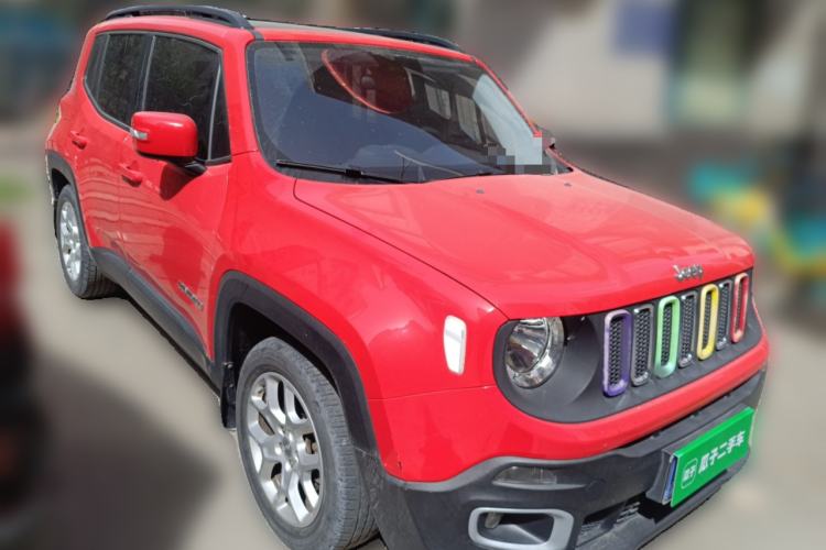 Used Jeep Renegade 2017 180T Automatic High-Energy Version Front Right 45 Deg