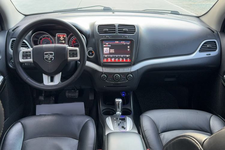 Used Dodge Journey 2015 2.0TD Four-Wheel Drive Luxury Edition
