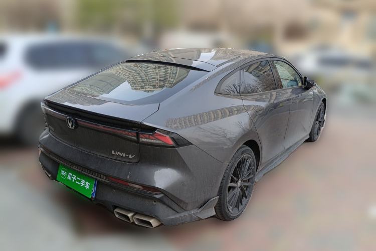 Used CHANGAN UNI-V 2024 1.5T Prestige Sport Edition
