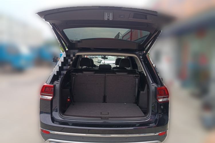 Used Volkswagen Teramont 2017 330TSI Two-Wheel-Drive Luxury Edition Trunk