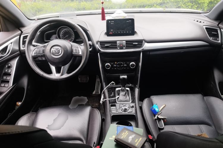 Used Mazda CX-4 2016 2.5L Automatic 4x4 Sky Blue Passion Edition
