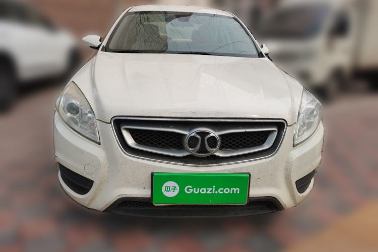 Used BAIC Senova D50 2014 1.5L manual standard version
