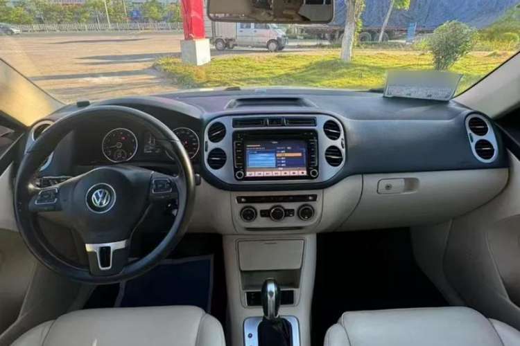 Used Volkswagen Tiguan L 2013 1.8TSI Automatic Two-Wheel Drive Trend Edition