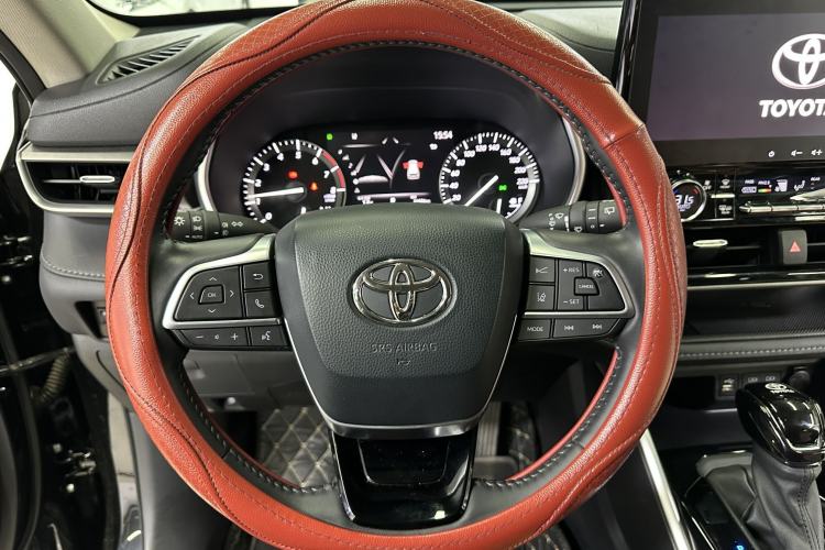 Used Toyota Highlander 2022 380T Four-Wheel Drive Prestige Edition 7-Seater Steering Wheel