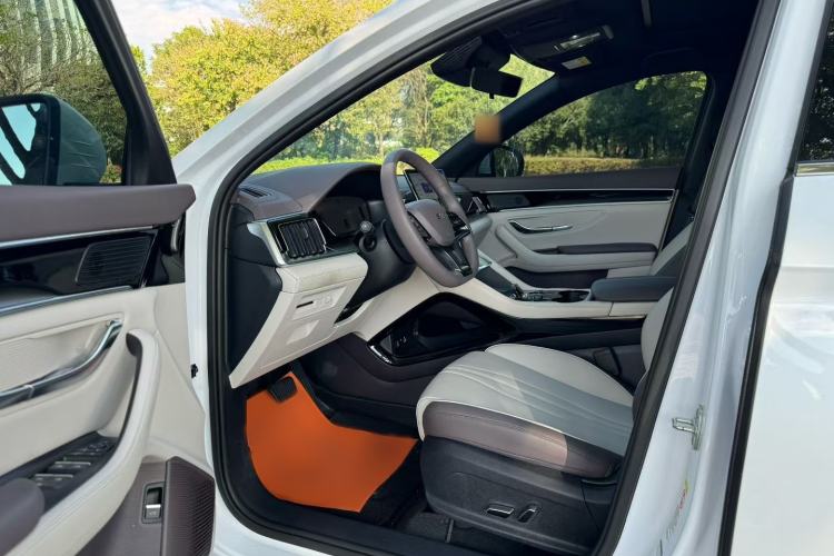 Used BYD Song PLUS New Energy 2024 Honor Edition EV 520km Luxury Model
