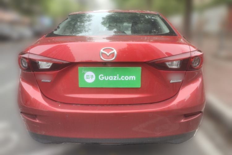 Used Mazda 3 Axela 2016 Sedan 1.5L Automatic Luxury Model