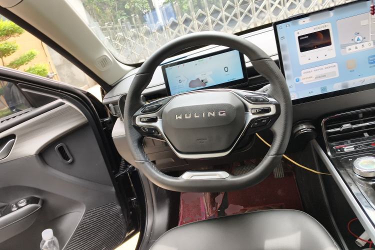 Used Wuling Xingguang 2024 Co-Creation Edition 510 Advanced Model Steering Wheel