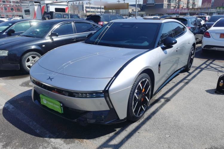 Used XPeng P7 2025 Model—750 All-Wheel-Drive High-Performance Ultra