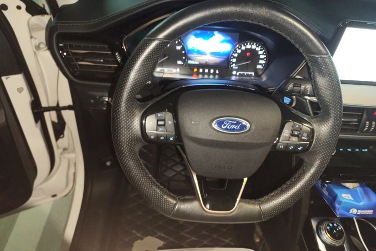 Used Ford Escape New Energy 2021 PHEV model Steering Wheel