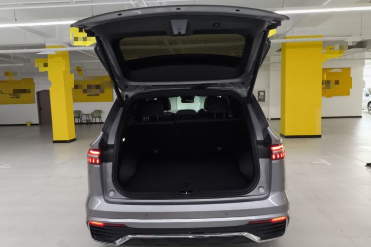 Used Geely Auto Monjaro L 2024 2.0TD High-Power Automatic Two-Wheel Drive Yunqi Version