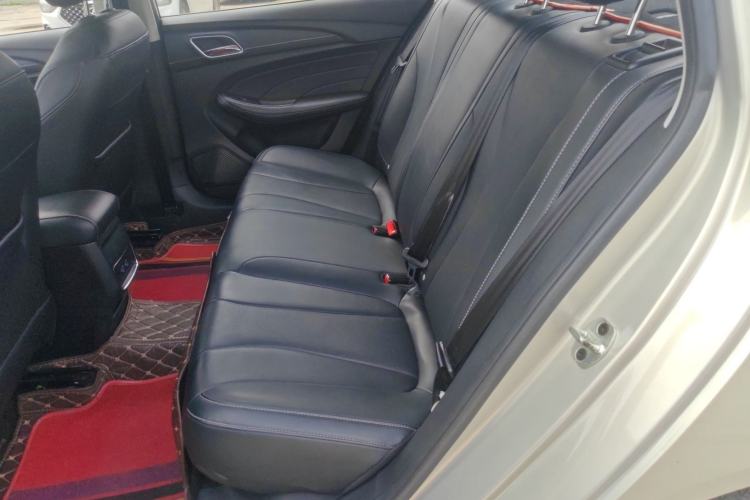 Used Roewe i5 2020 1.5L Manual 4G Connect Leehao Flagship Edition Left Rear Seat