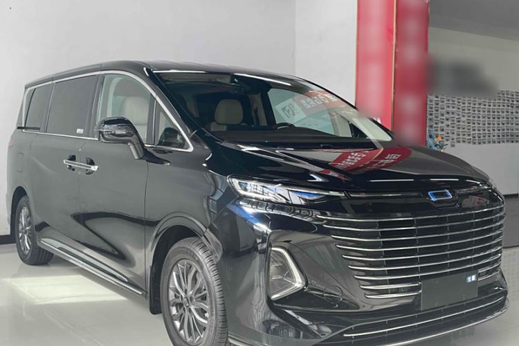 Used Bestune M9 2023 2.0T Ultimate Edition