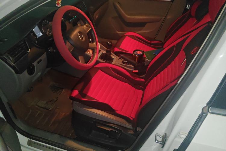 Used Skoda Octavia 2015 1.6L Manual Yijie Edition Left Front Seat