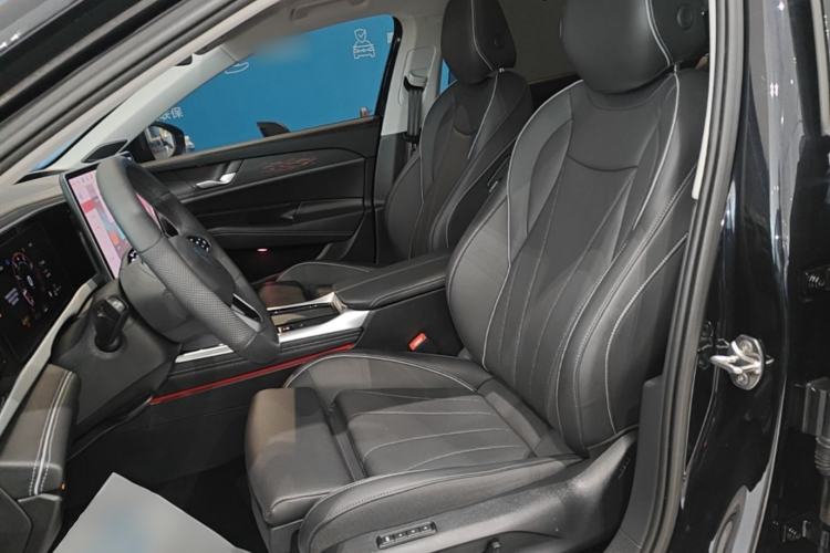 Used Volkswagen Passat 2025 Pro 380TSI Dragon Supreme Edition
