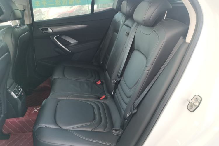 Used DS 6 2014 1.6T Luxury Edition THP200