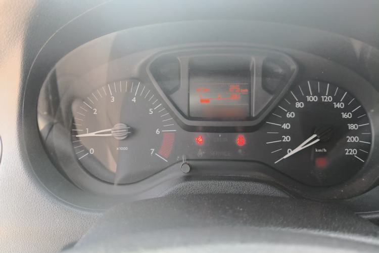 Used Citroen Elysee 2016 1.6L Manual Fashion Edition Interior 6