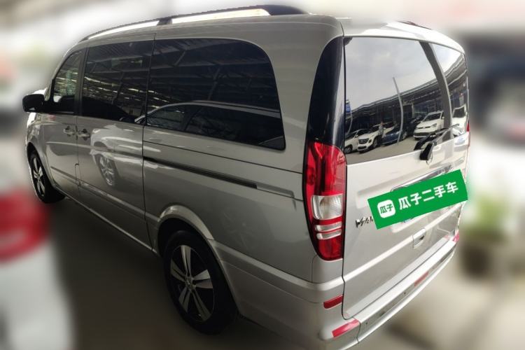 Used Mercedes-Benz Viano 2013 3.0L Comfort Edition
