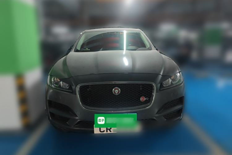 Used Jaguar F-PACE 2018 2.0T Four-Wheel Drive Urban Luxury Edition Front
