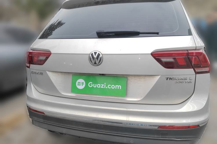 Used Volkswagen Tiguan L 2017 330TSI Automatic Two-Wheel Drive Luxury Edition
