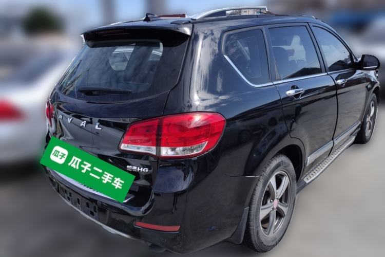 Used Haval H6 2013 Upgraded Model 2.4L Automatic Two-Wheel Drive Prestige Version
