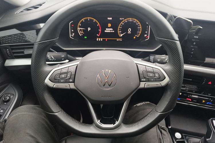 Used Volkswagen Passat 2022 330TSI Starry Elite Edition Custom Version