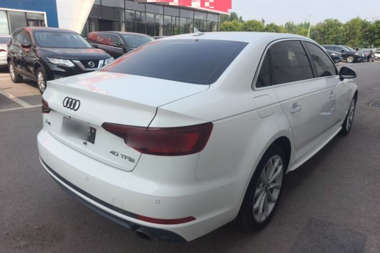 Used Audi A4L 2018 30th Anniversary Edition 40 TFSI Fashion Model
