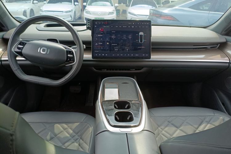 Used CHANGAN NEVO A07 2024 All-Electric "True Fragrance" Edition 515 Luxurious Model 58.9 kWh Center Console